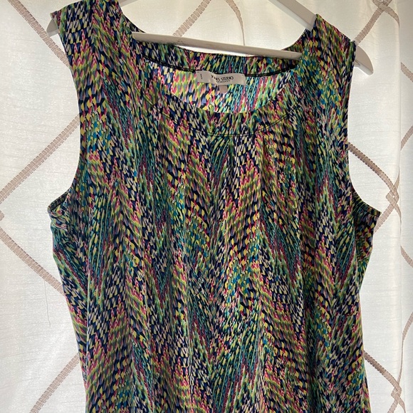 Jones Studio Tops - Jones Studio shell